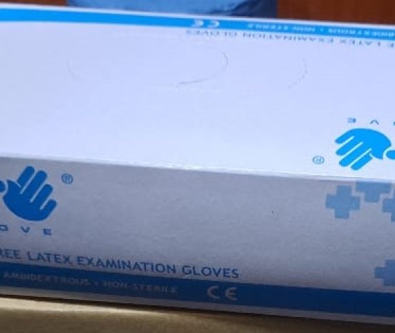 gloves-1.jpg